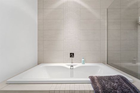 Photo of property in 36 Rue D' Amarres, Gulf Harbour, Whangaparaoa, 0930