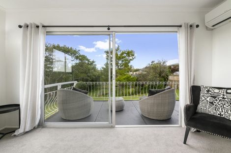 Photo of property in 2 Francis Street, Hauraki, Auckland, 0622