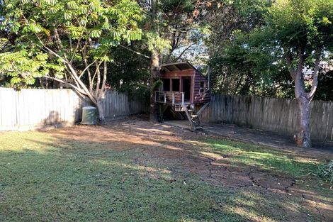 Photo of property in 26 Nutsey Avenue, Northcote, Auckland, 0627