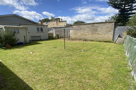 Photo of property in 232 Great South Road, Huntly, 3700