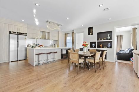 Photo of property in 21b Stamford Crescent, Flat Bush, Auckland, 2019