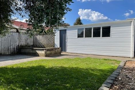 Photo of property in 307 Shakespeare Street, Leamington, Cambridge, 3432