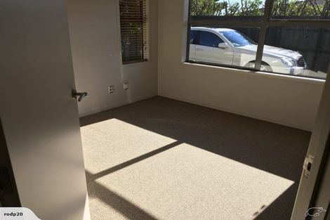 Photo of property in 4c Routly Avenue, Pukekohe, 2120