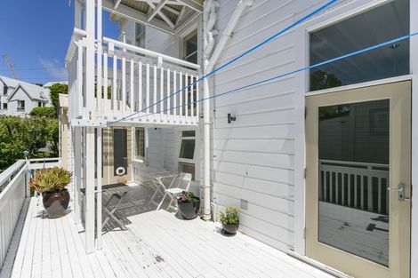 Photo of property in 106 Hill Street, Thorndon, Wellington, 6011