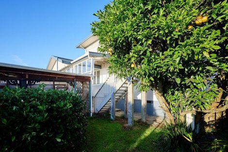 Photo of property in 73 Churchill Street, Kaikoura, 7300