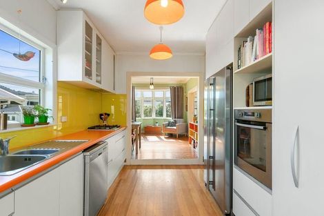 Photo of property in 22 Normanby Street, Newtown, Wellington, 6021