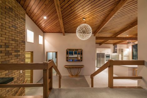 Photo of property in 453 East Coast Road, Murrays Bay, Auckland, 0630