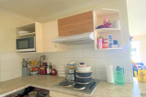 Photo of property in 5 Shah Lane, Mangere, Auckland, 2022