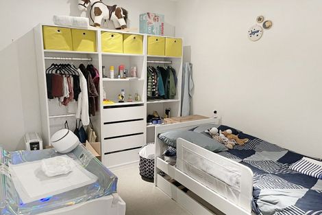 Photo of property in Las Olas De Cuba, 4/35 Torrens Terrace, Mount Cook, Wellington, 6011