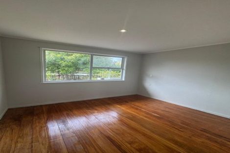 Photo of property in 27 Burndale Terrace, Manurewa, Auckland, 2102
