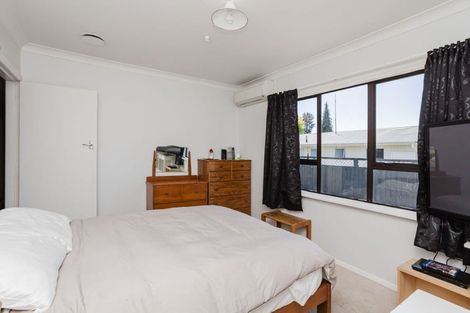 Photo of property in 5 Beedie Street, Dannevirke, 4930