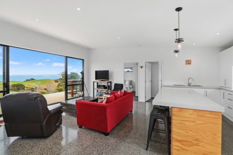 Photo of property in 989 Te Papatapu Road, Raglan, 3894