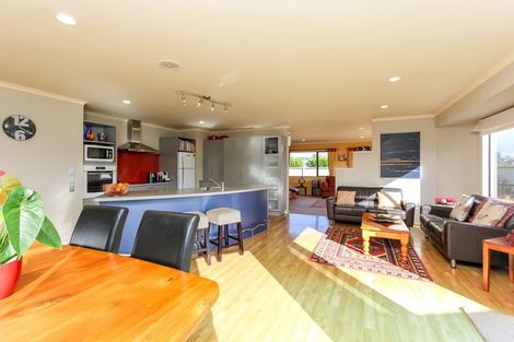 Photo of property in 1 Rotokare Crescent, Whalers Gate, New Plymouth, 4310