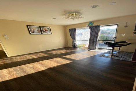 Photo of property in 9 Pateke Drive, Takanini, 2112