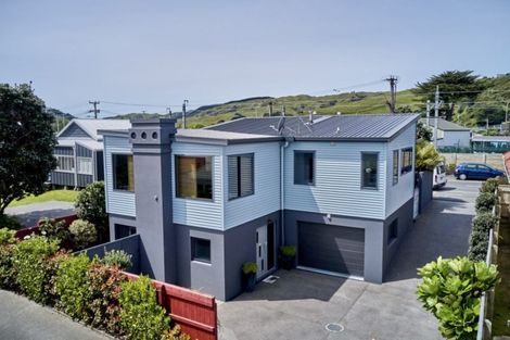 Photo of property in 50a Steyne Avenue, Plimmerton, Porirua, 5026