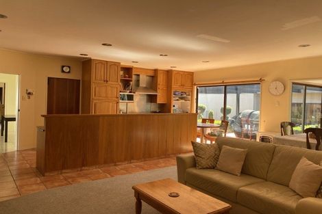 Photo of property in 18 Corrondella Grove, Belmont, Lower Hutt, 5010