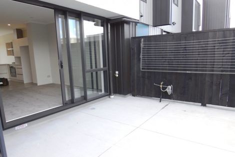 Photo of property in 18 Walter Merton Road, Hobsonville, Auckland, 0616