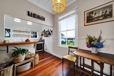 Photo of property in 72 King Street, Opunake, 4616