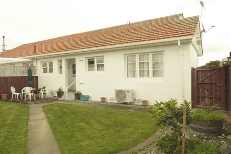 Photo of property in 27 Mitchell Street, Epuni, Lower Hutt, 5011