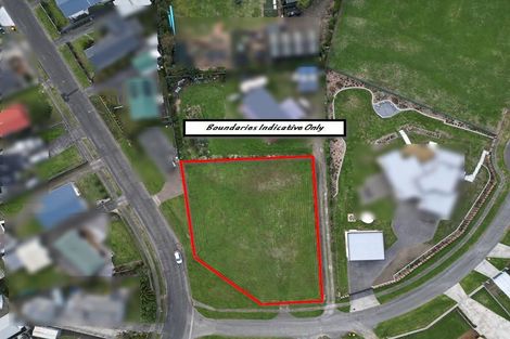 Photo of property in 2 Nicolas Place, Foxton Beach, Foxton, 4815