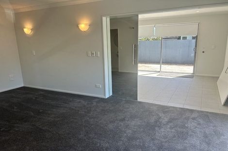 Photo of property in 185 Te Moana Road, Waikanae, 5036