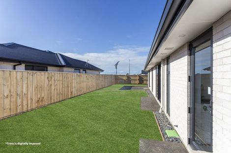 Photo of property in 42 Chambers Avenue, Woodend, 7691