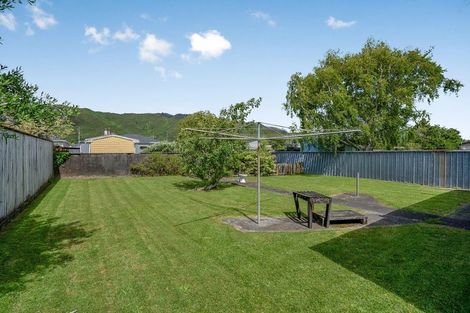 Photo of property in 178 Wellington Road, Wainuiomata, Lower Hutt, 5014