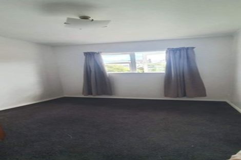 Photo of property in 106 Moorefield Road, Johnsonville, Wellington, 6037