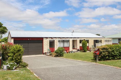 Photo of property in 28 Charles Street, Weston, Oamaru, 9401