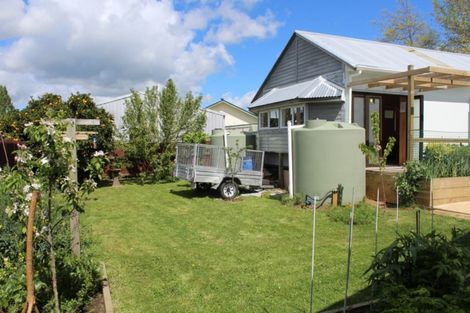 Photo of property in 16 Grant Street, Dannevirke, 4930