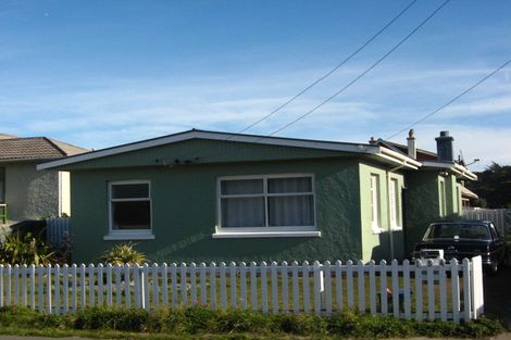 Photo of property in 154 Marine Parade, New Brighton, Christchurch, 8083