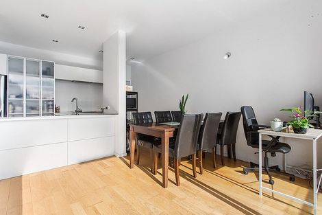 Photo of property in 2/24 Westmoreland Street West, Grey Lynn, Auckland, 1021