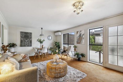 Photo of property in 8/75 Delhi Crescent, Khandallah, Wellington, 6035