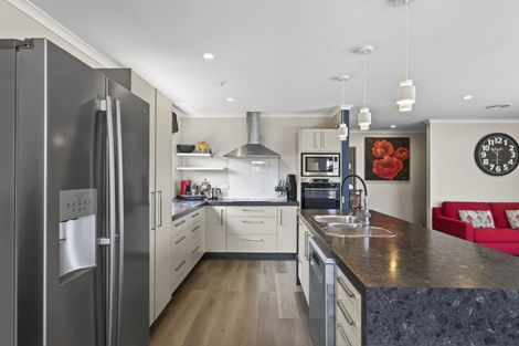 Photo of property in 46 Dillon Drive, Bell Block, New Plymouth, 4312