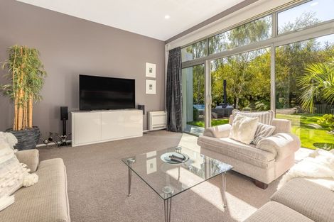 Photo of property in 124 Maui Pomare Road, Nikau Valley, Paraparaumu, 5032