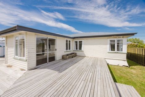 Photo of property in 12 Woburn Street, Waipukurau, 4200