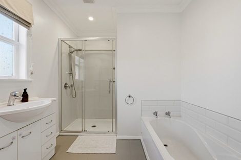 Photo of property in 19 Peel Place, Wainuiomata, Lower Hutt, 5014