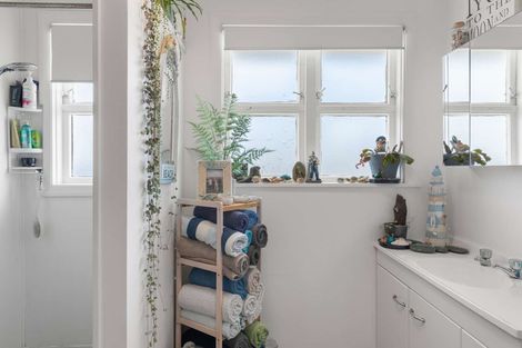 Photo of property in 20 Cook Street, Carters Beach, Westport, 7825