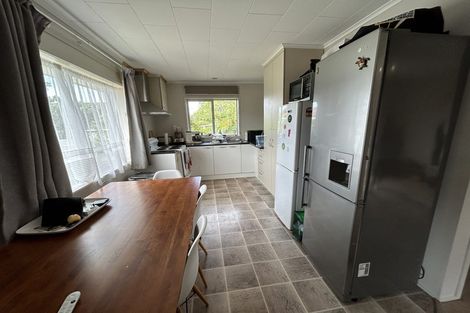 Photo of property in 13a Pamela Place, New Lynn, Auckland, 0600