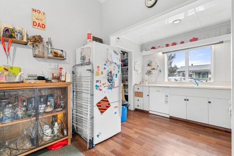 Photo of property in 270 High Street South, Carterton, 5713