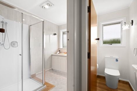 Photo of property in 16 Resthill Crescent, Glenview, Hamilton, 3206