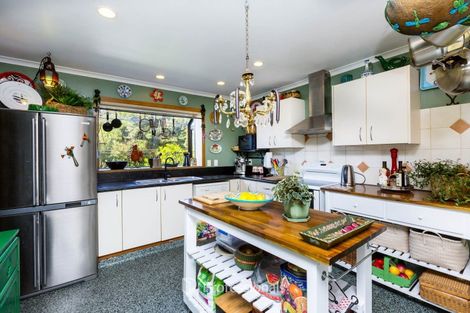 Photo of property in 12 Dunns Street, Silverstream, Upper Hutt, 5019