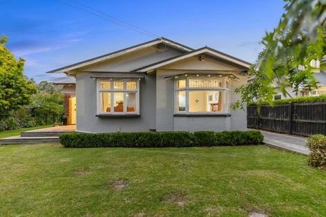 Photo of property in 180 Matsons Avenue, Papanui, Christchurch, 8053