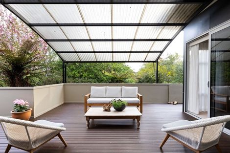 Photo of property in 15 Azure Place, Huntington, Hamilton, 3210