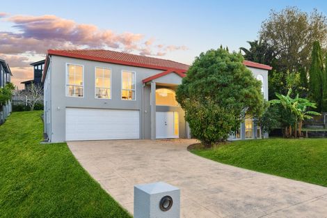 Photo of property in 14 Belleaire Court, West Harbour, Auckland, 0618