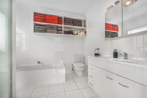 Photo of property in 22 Trig Road, Whenuapai, Auckland, 0618