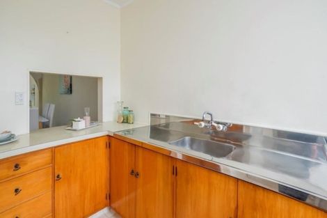 Photo of property in 88 Winara Avenue, Waikanae, 5036