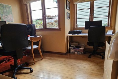 Photo of property in 1 Espin Crescent, Karori, Wellington, 6012