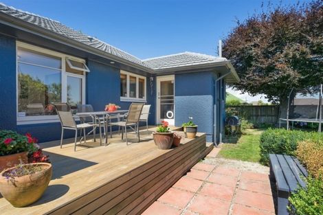 Photo of property in 12 Halliwell Avenue, Papanui, Christchurch, 8052