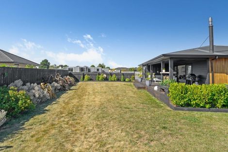 Photo of property in High Street South, Carterton, 5713